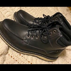 Sonoma Men’s Boots